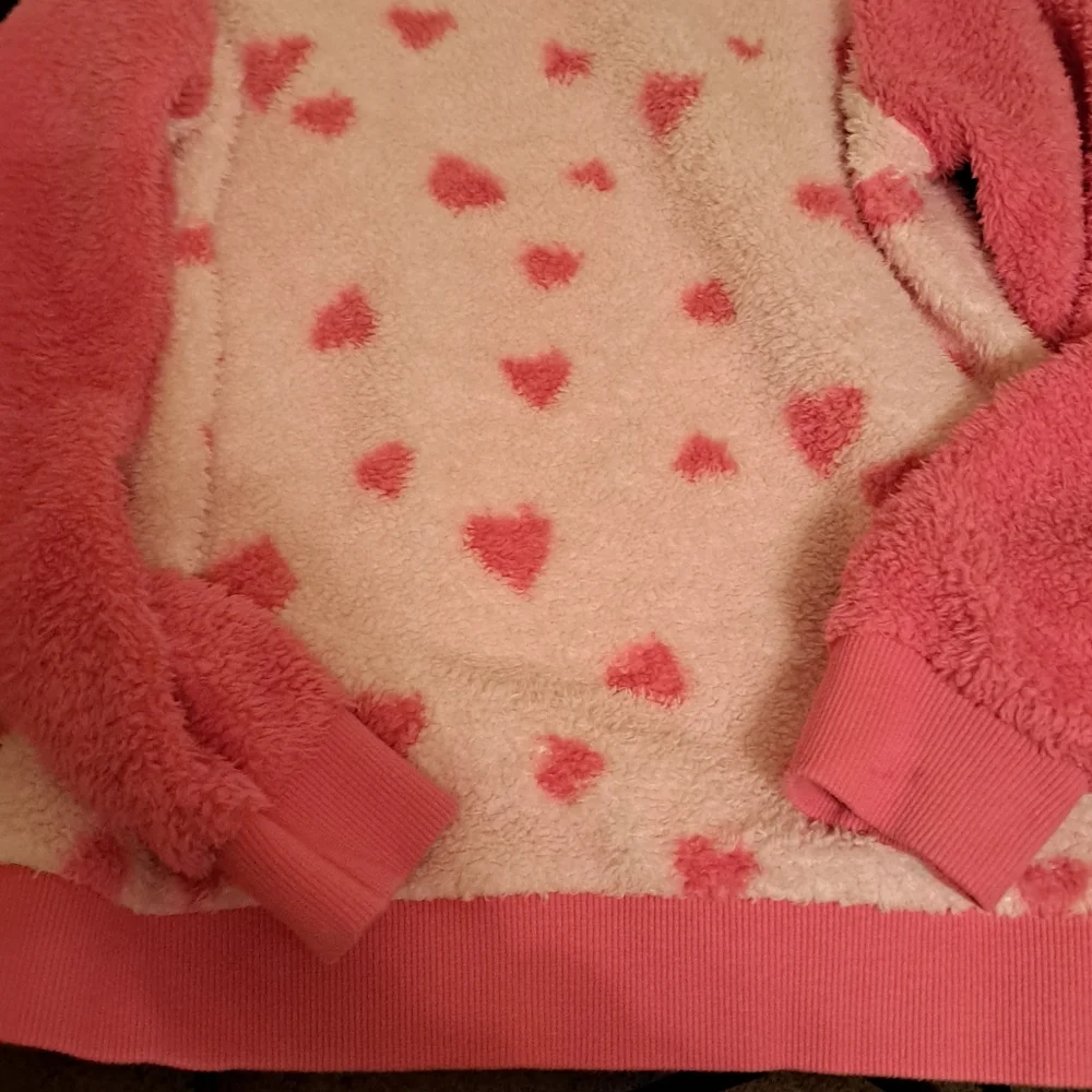 Girl's Pajama top GUC